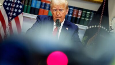 Modelos IA chinos dividen a los asesores de Trump