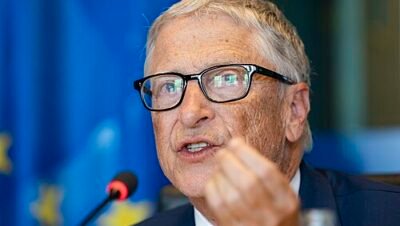 Bill Gates advierte sobre disrupción laboral por IA