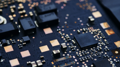 Olix recauda $312M para chip de inferencia óptica