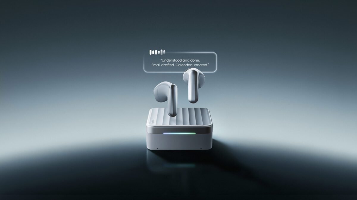 Plaud One: auriculares con IA agentica integrada